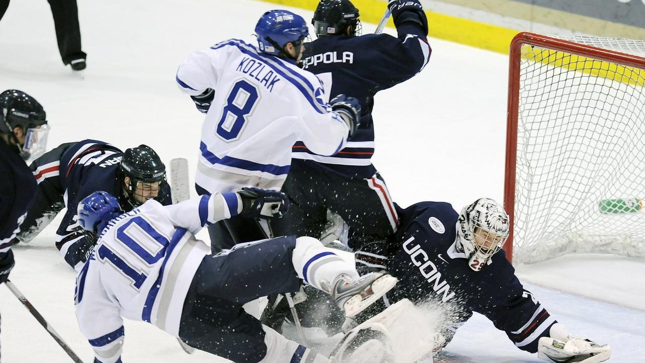 Lední hokej: HC Nové Zámky - Slovan Bratislava